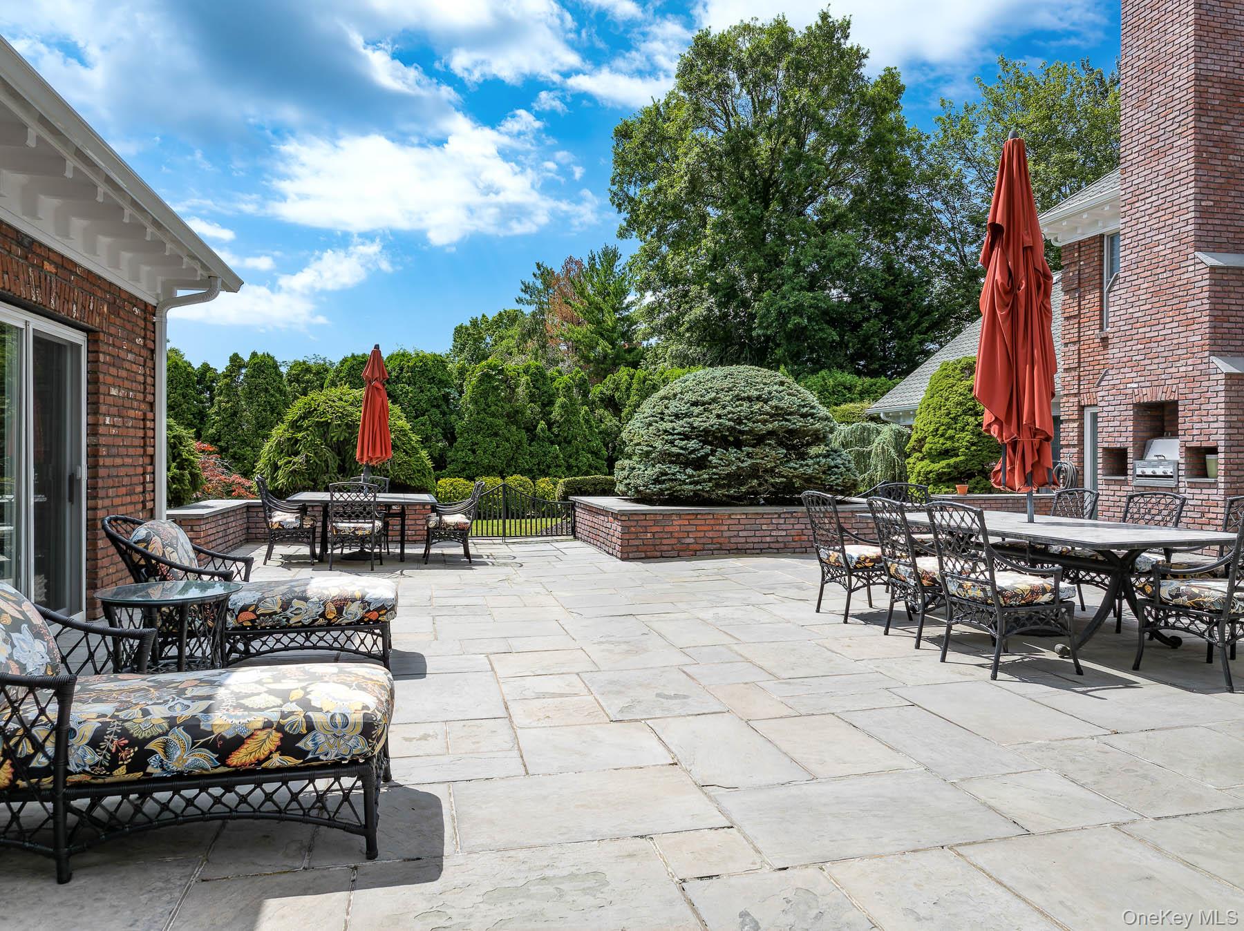 109 Mamaroneck Road, Scarsdale, NY 10583