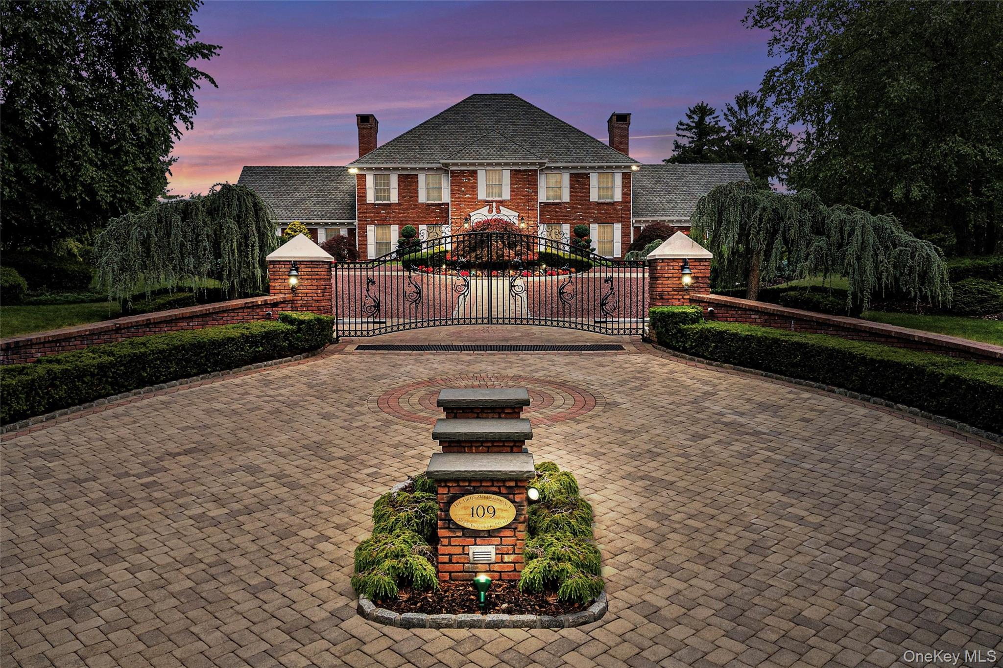 109 Mamaroneck Road, Scarsdale, NY 10583