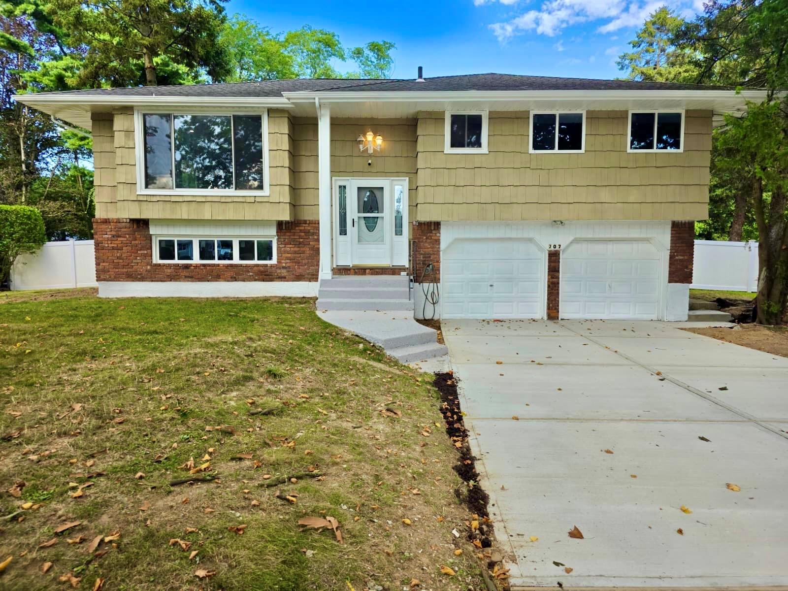 707 Larkfield Road, Commack, NY 11725