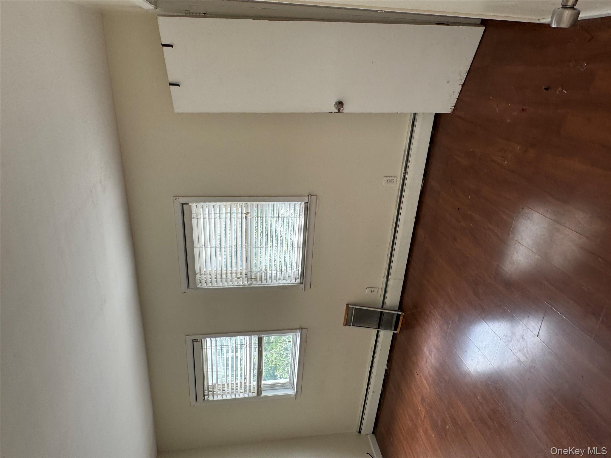 61-51 Borden Avenue, Maspeth, NY 11378