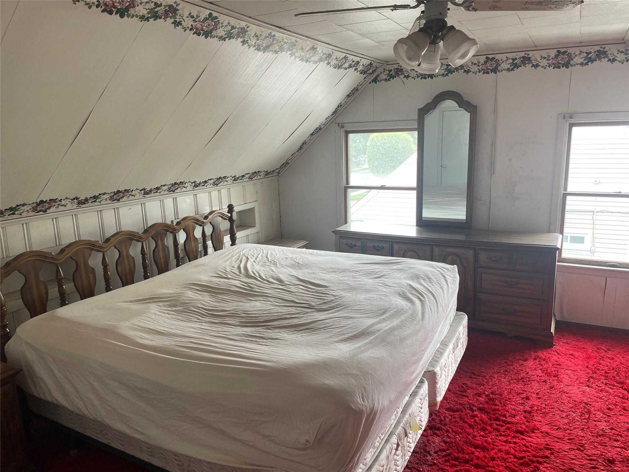 12 Slate Lane, Levittown, NY 11756