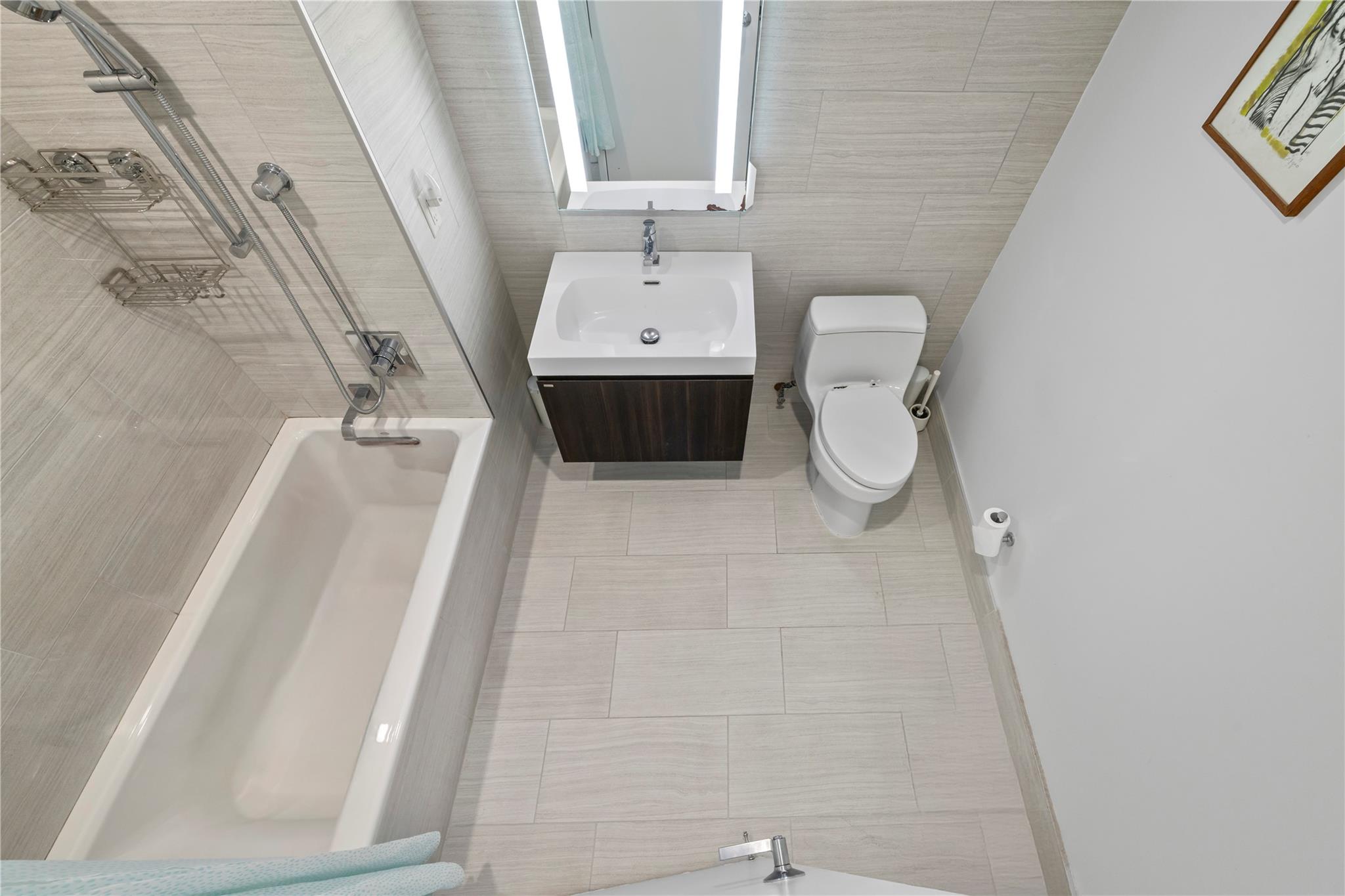 131-05 40 Road # 11M, Flushing, NY 11354