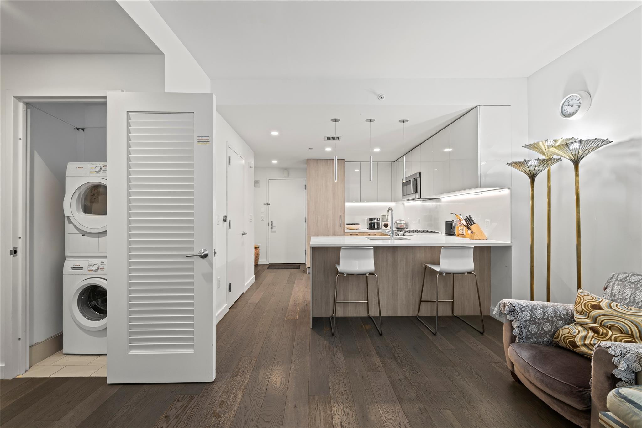 131-05 40 Road # 11M, Flushing, NY 11354