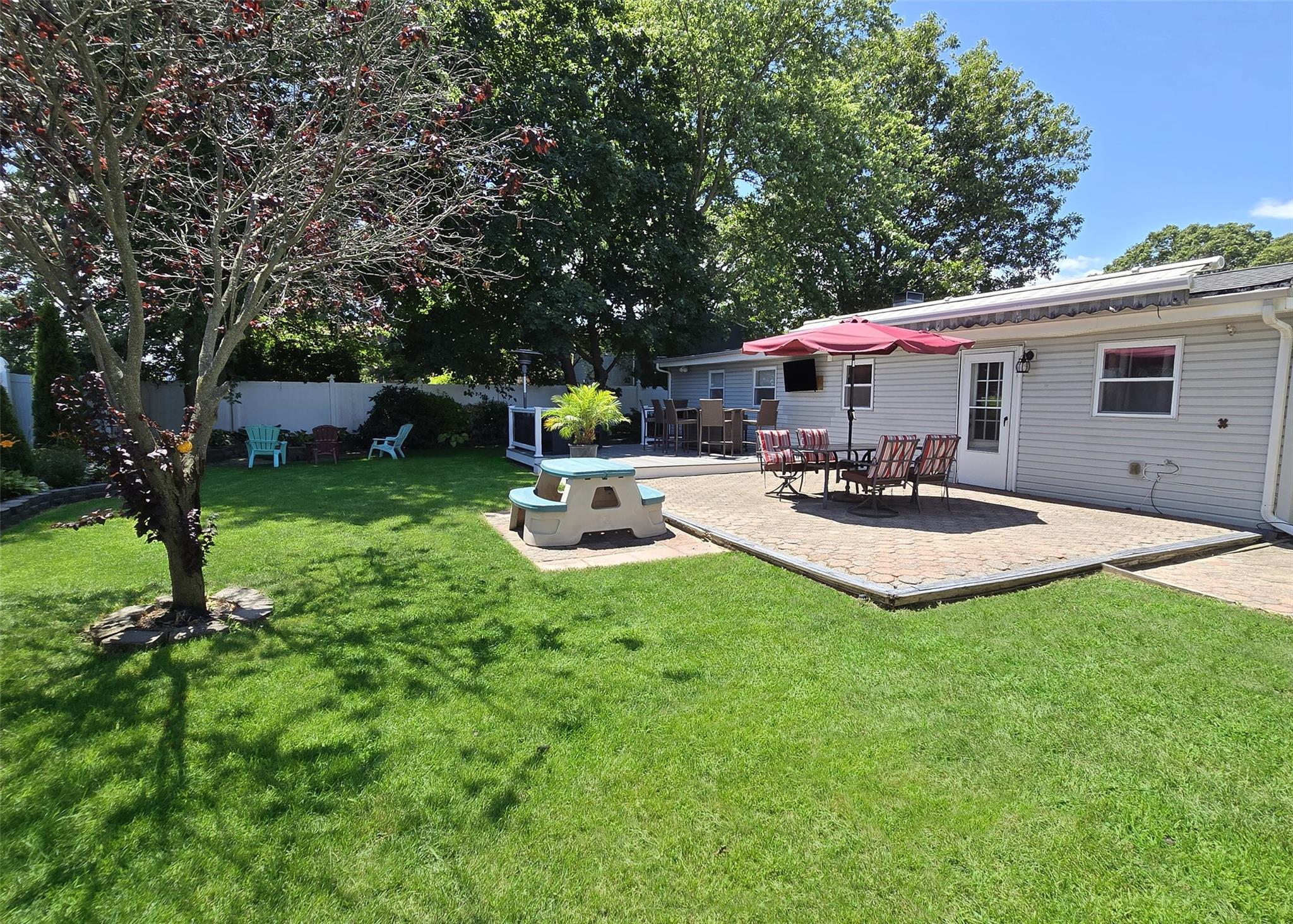 17 Fairlane Drive, Selden, NY 11784 | MLS #893260