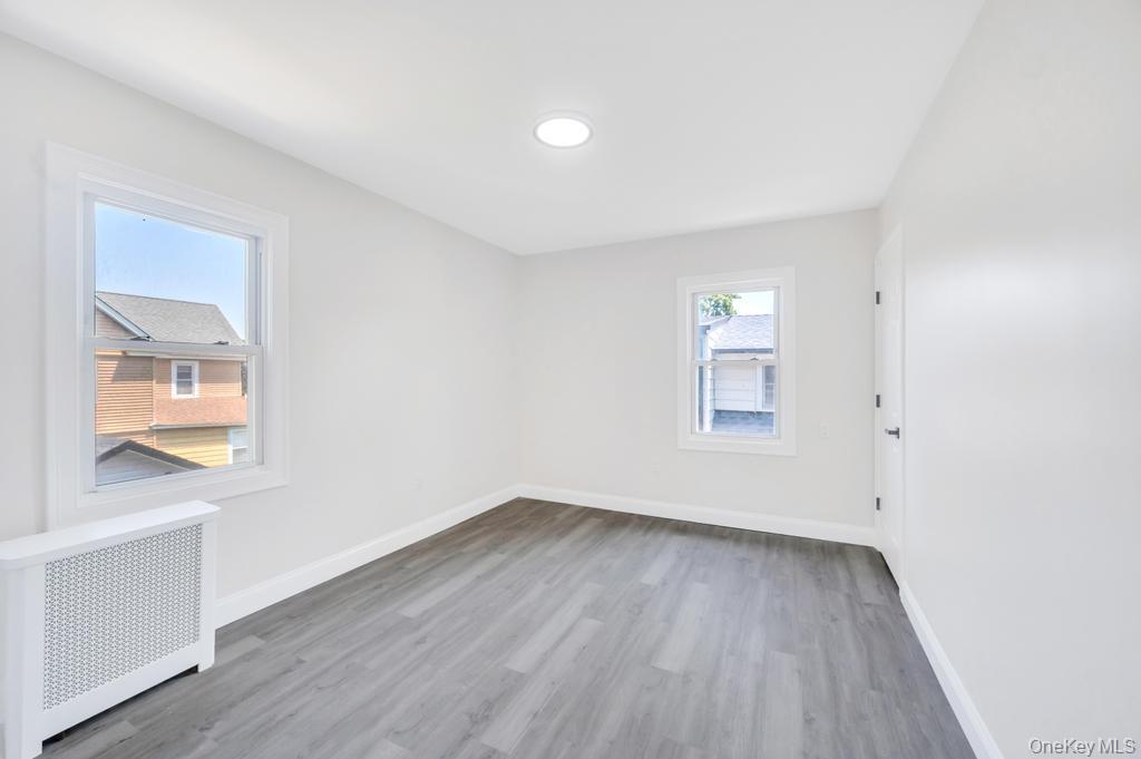 272 N Columbus Avenue, Freeport, NY 11520