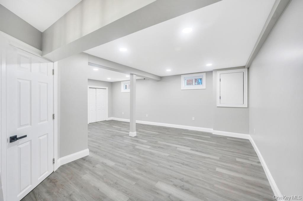 272 N Columbus Avenue, Freeport, NY 11520