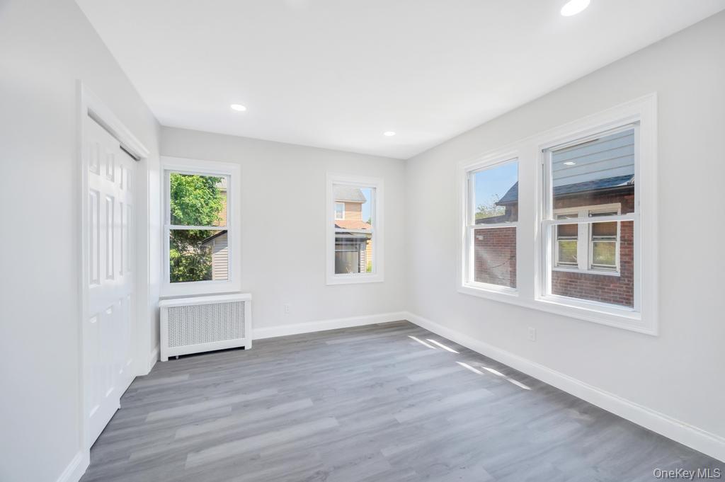 272 N Columbus Avenue, Freeport, NY 11520