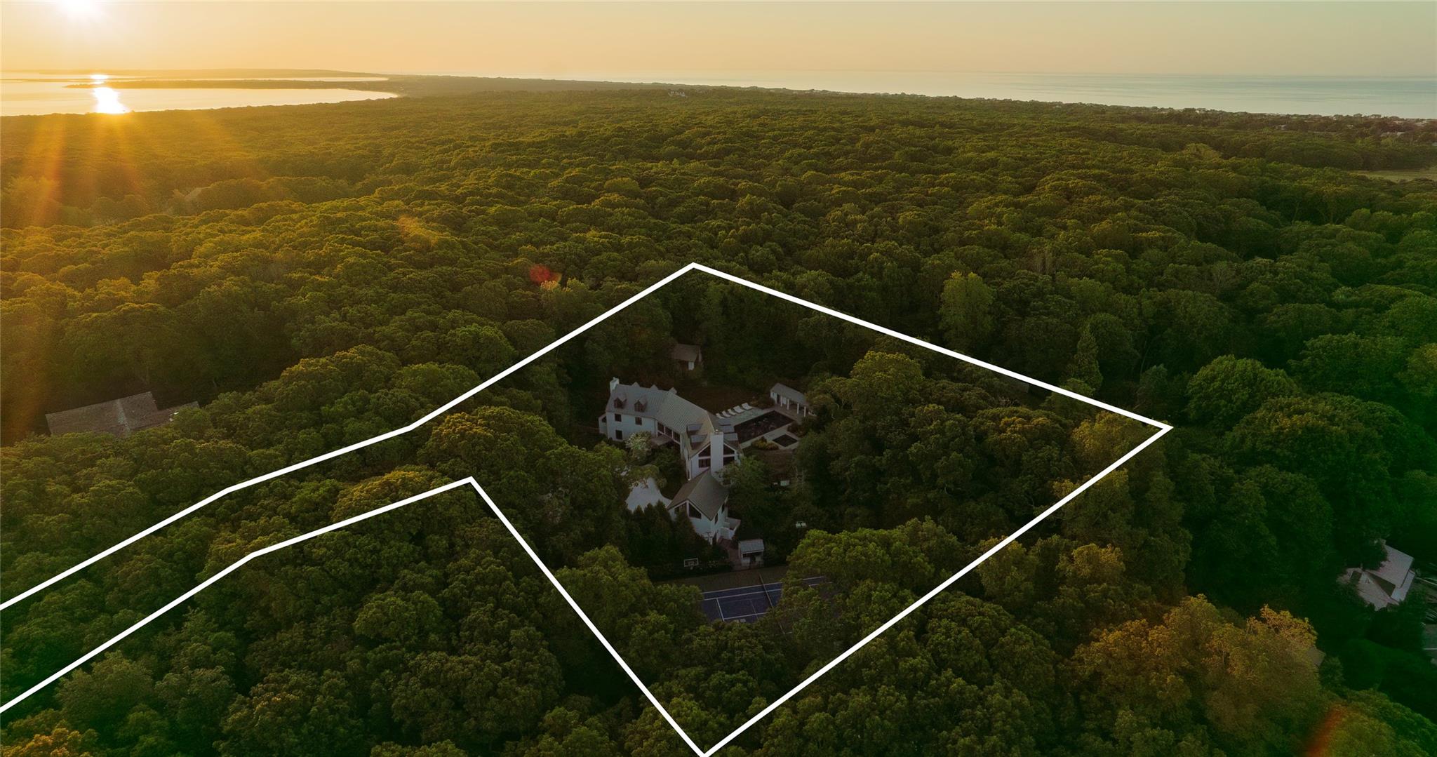 68 Fresh Pond Road, Amagansett, NY 11930