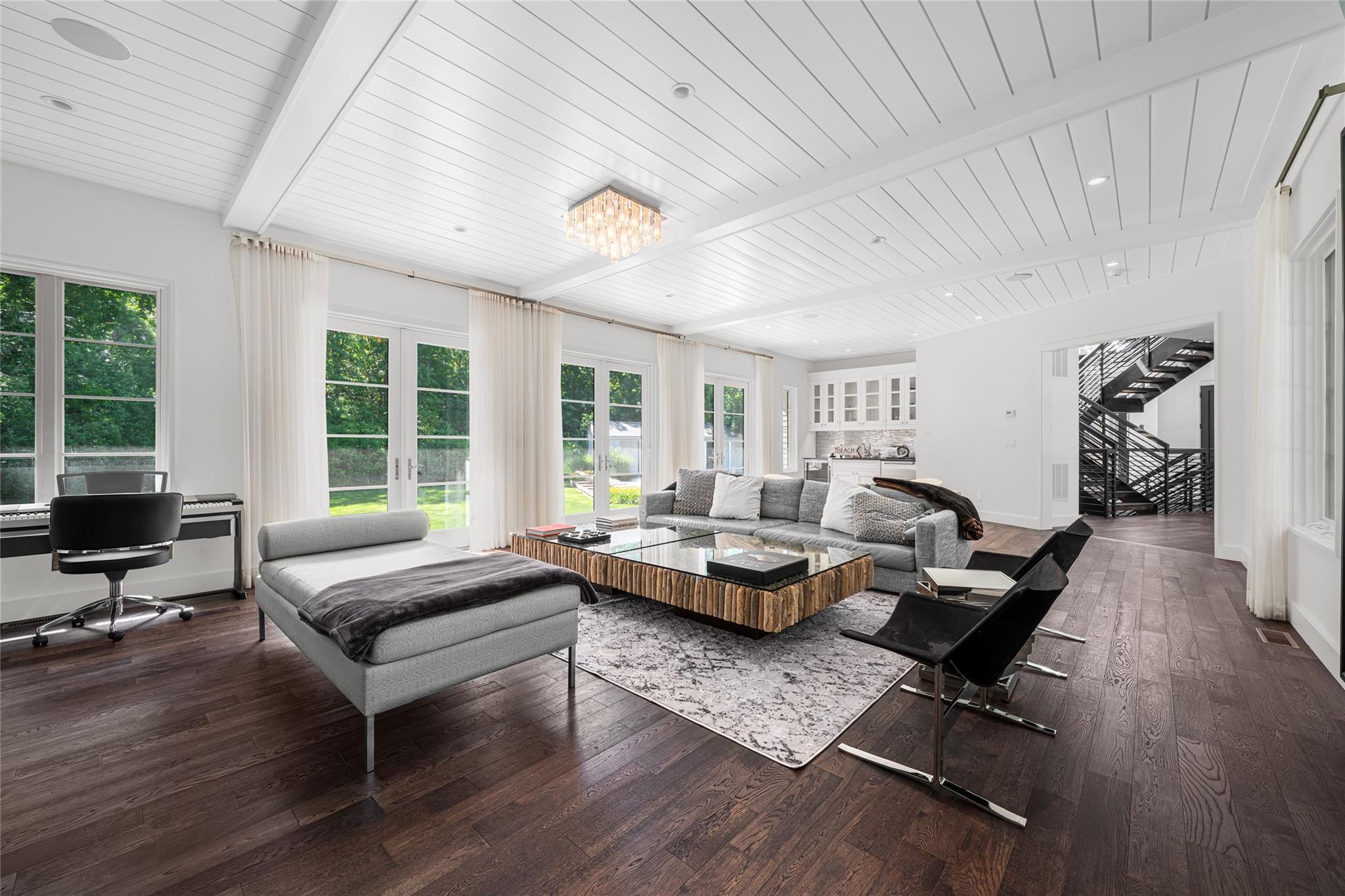 68 Fresh Pond Road, Amagansett, NY 11930