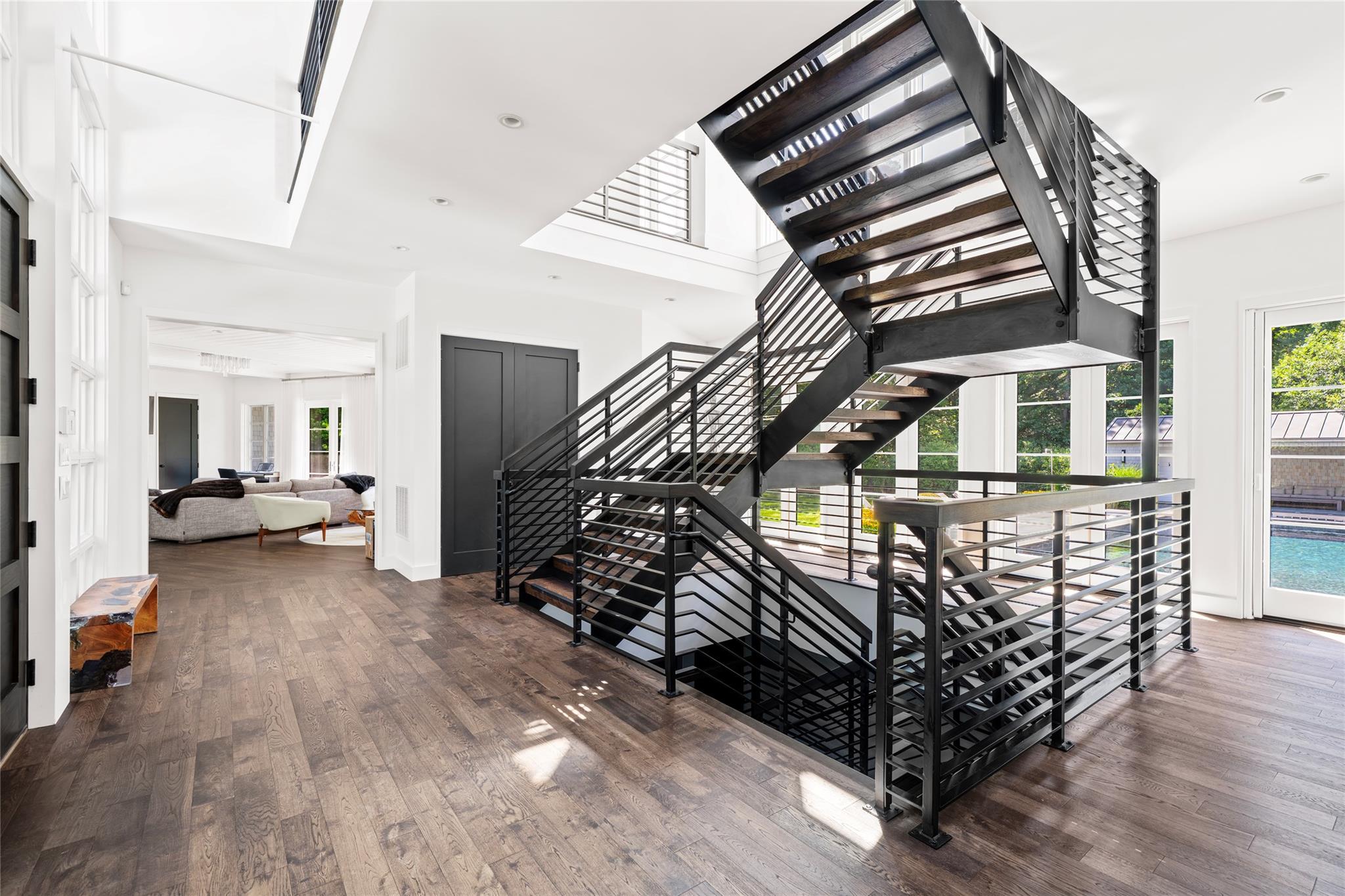 68 Fresh Pond Road, Amagansett, NY 11930