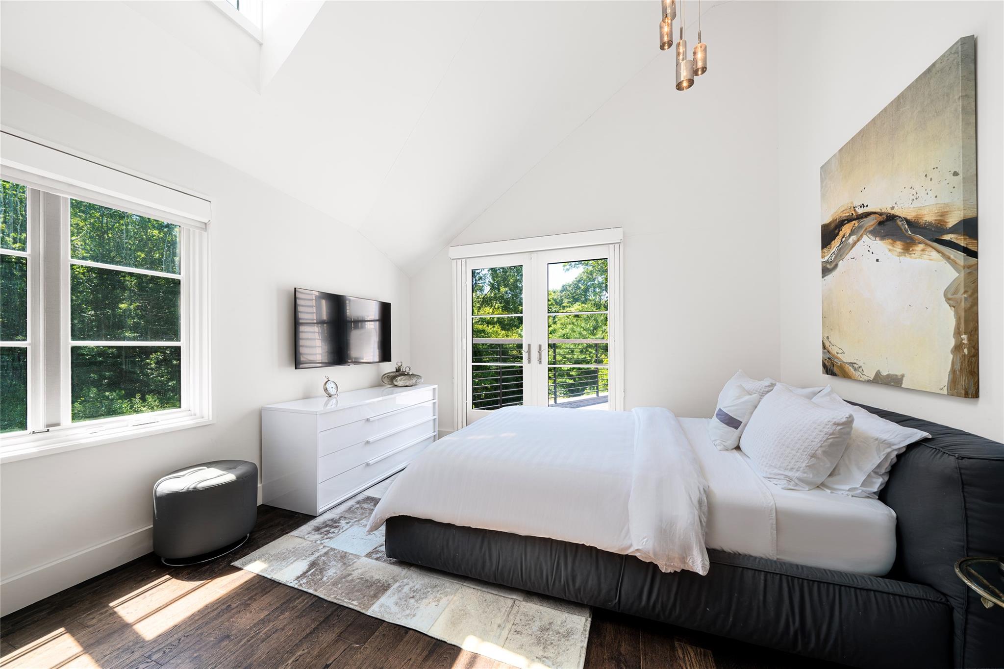 68 Fresh Pond Road, Amagansett, NY 11930