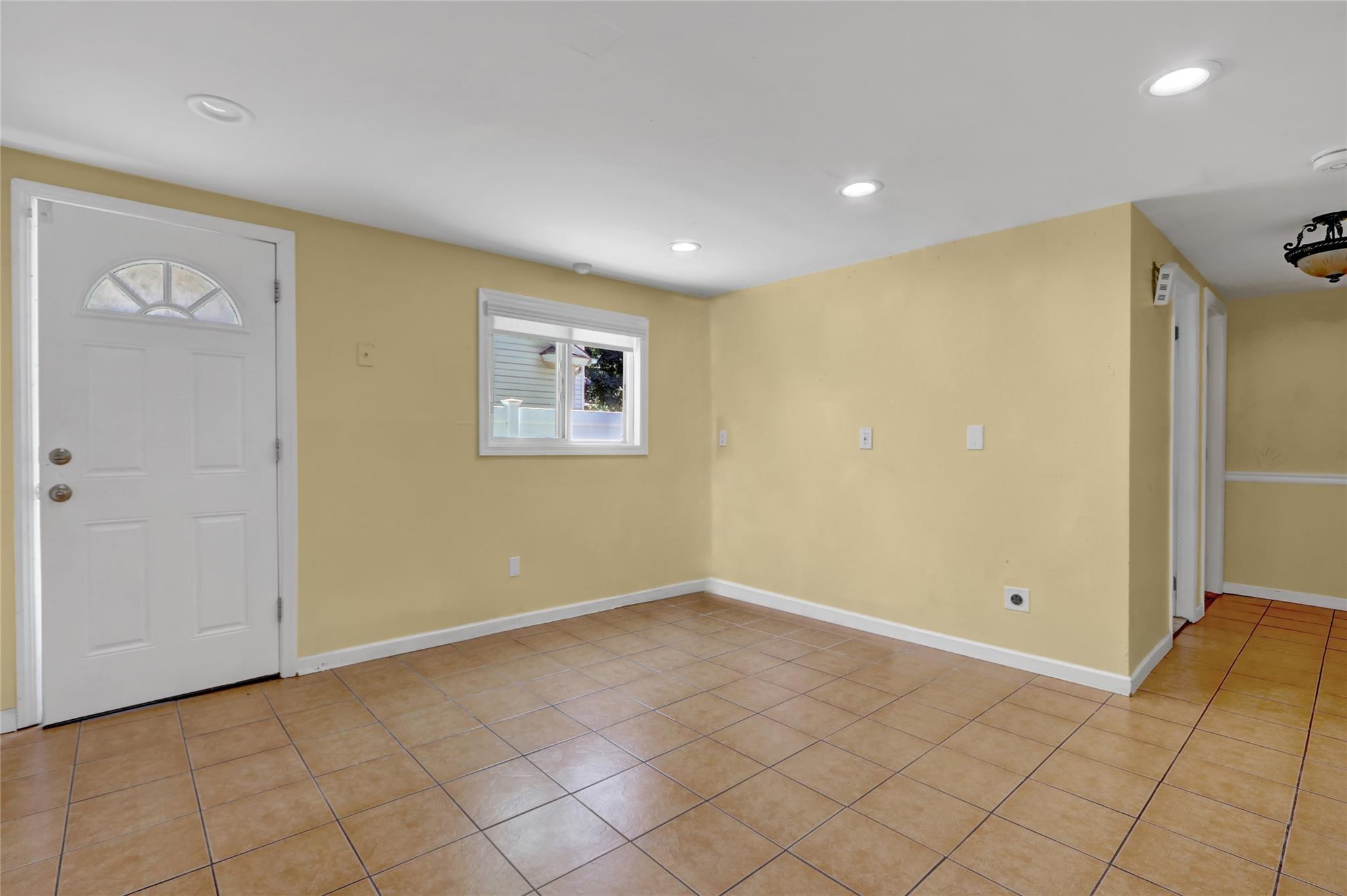 42 Peters Avenue, Hempstead, NY 11550