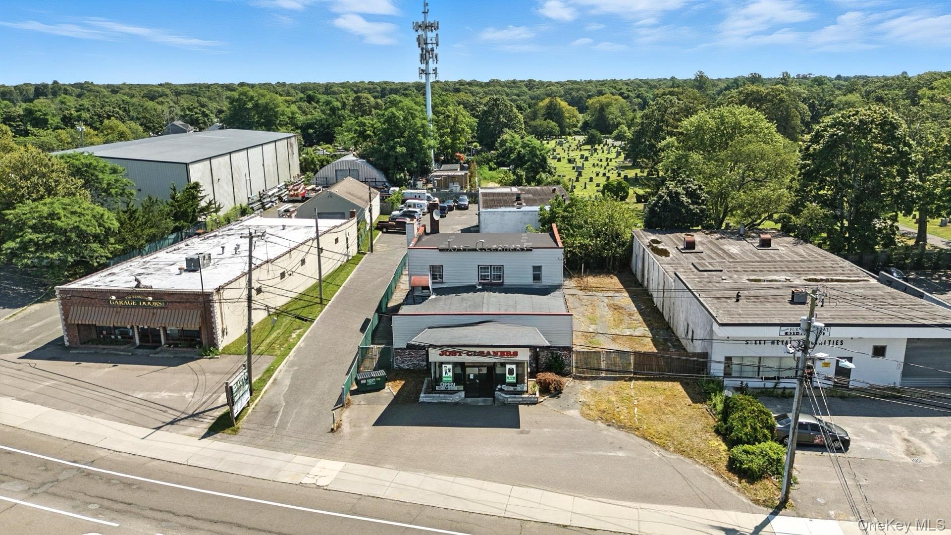 230 N Main Street, Sayville, NY 11782
