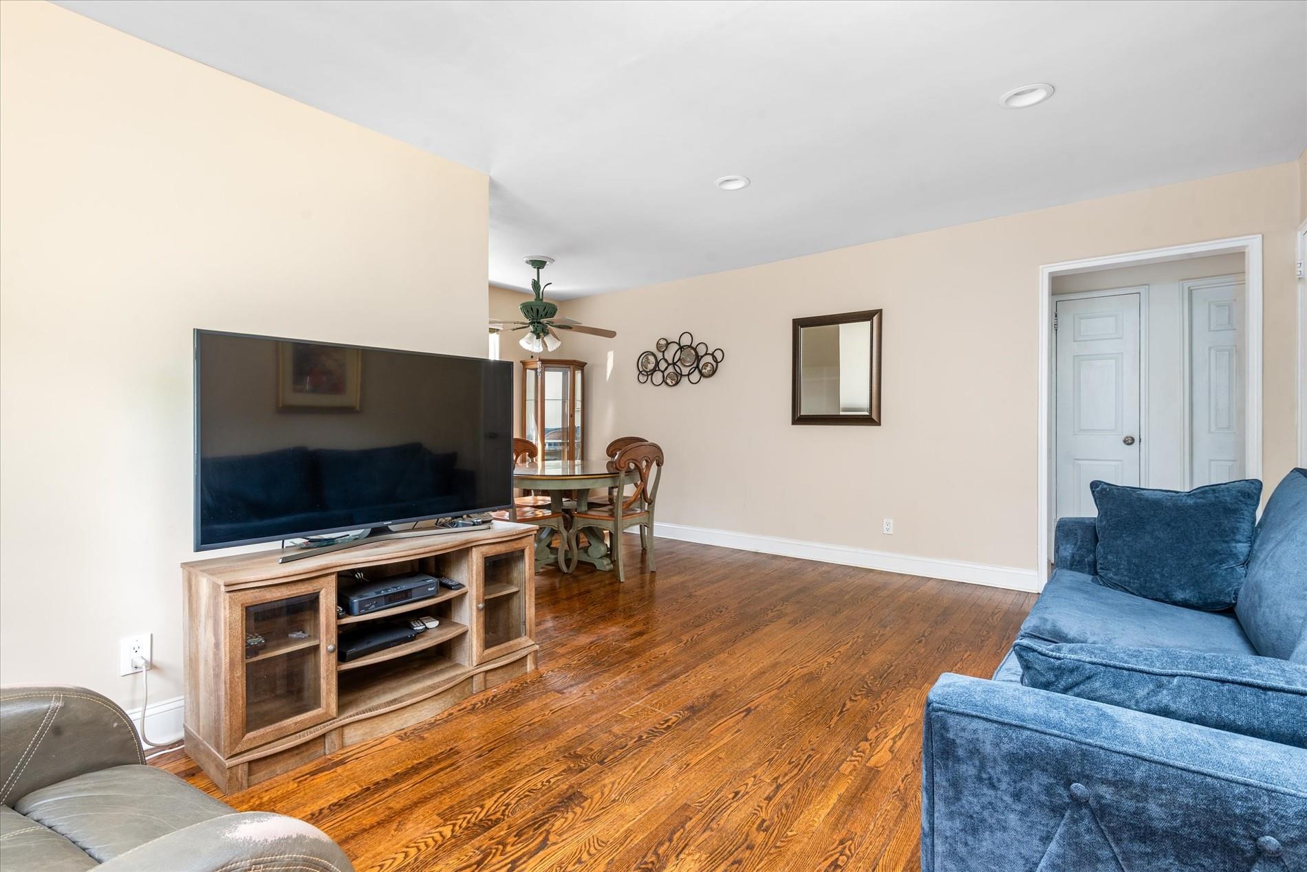 211-08 69th Avenue # 1A, Oakland Gardens, NY 11364