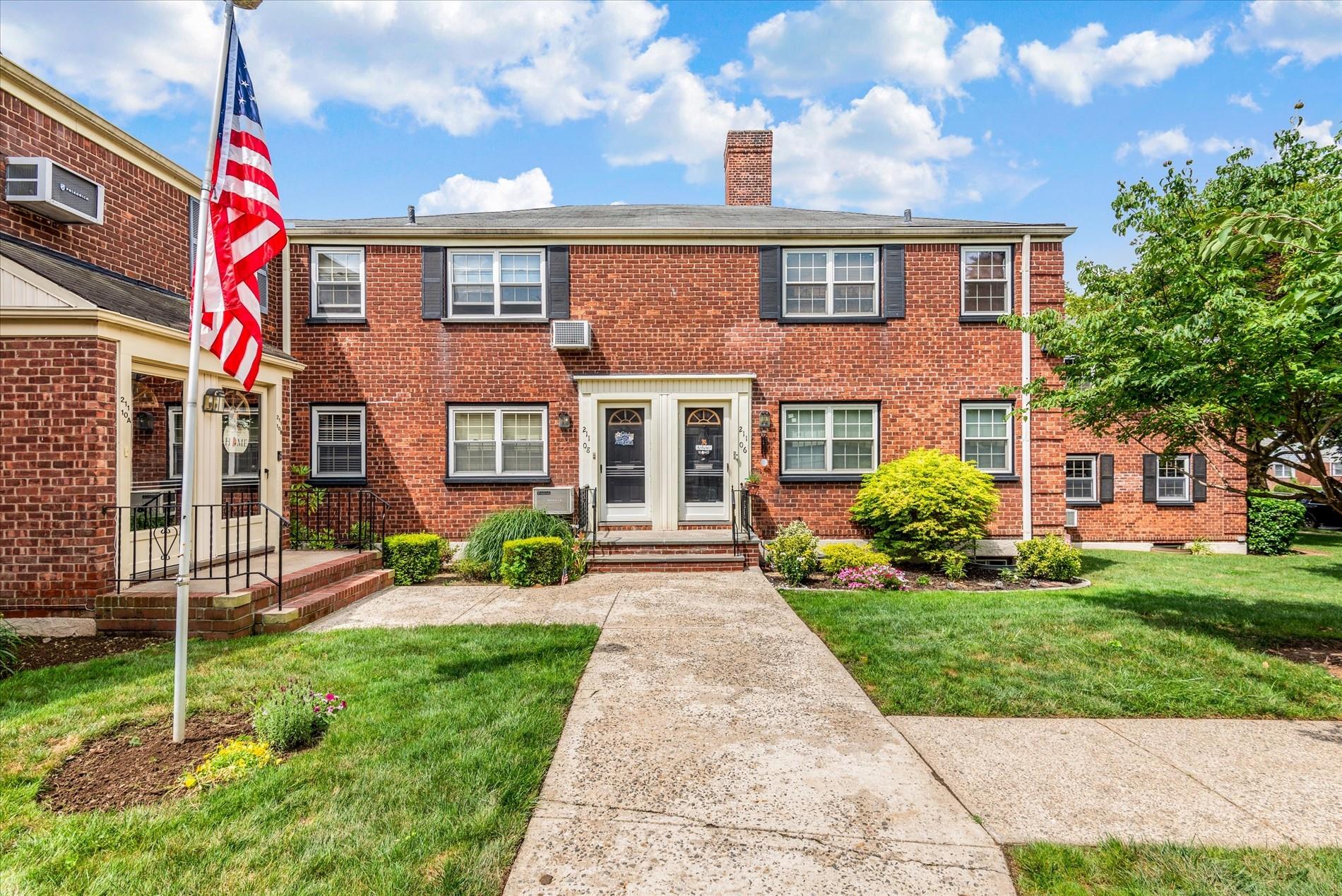 211-08 69th Avenue # 1A, Oakland Gardens, NY 11364