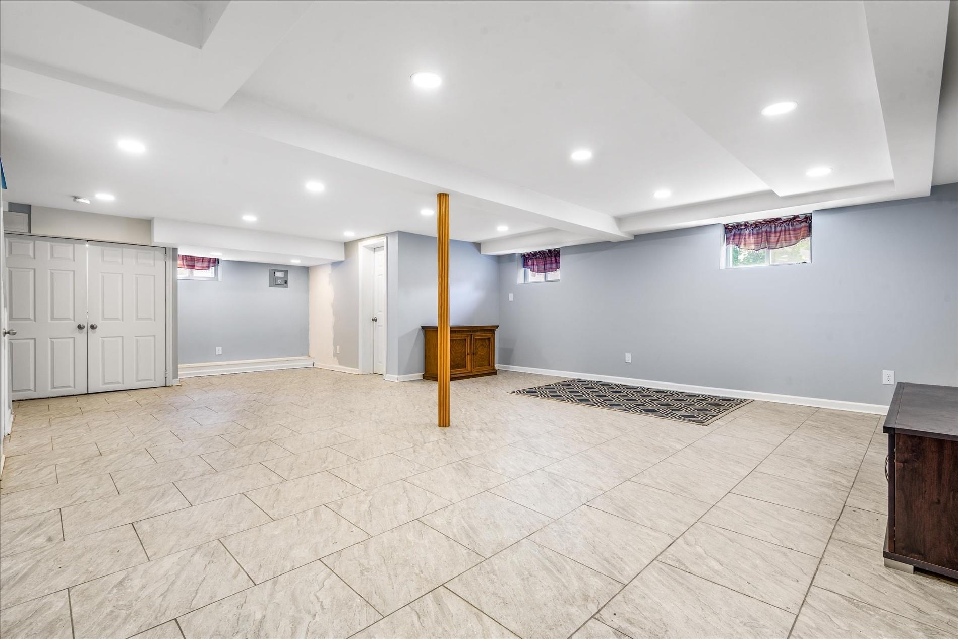 211-08 69th Avenue # 1A, Oakland Gardens, NY 11364