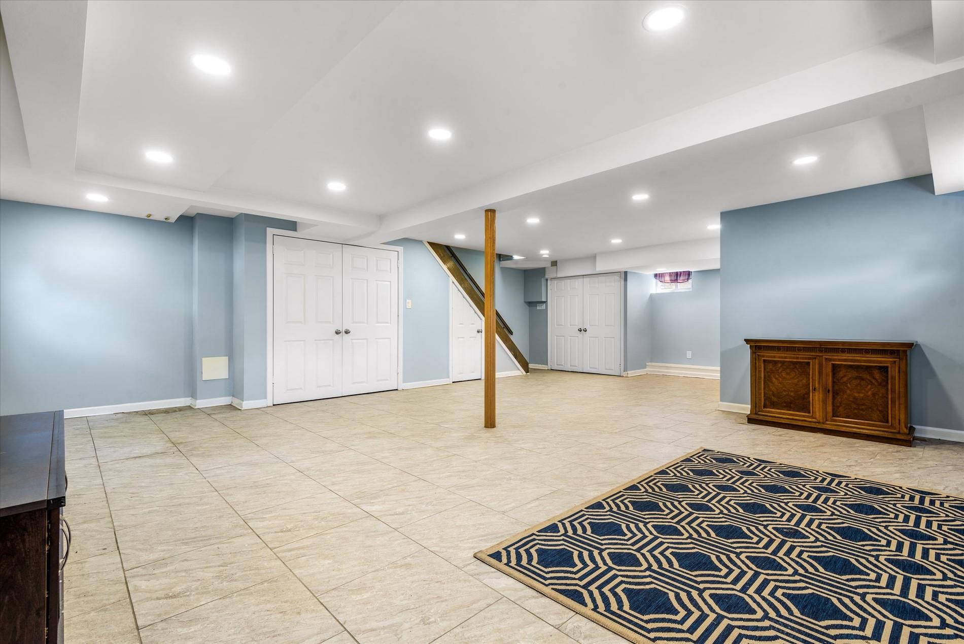 211-08 69th Avenue # 1A, Oakland Gardens, NY 11364