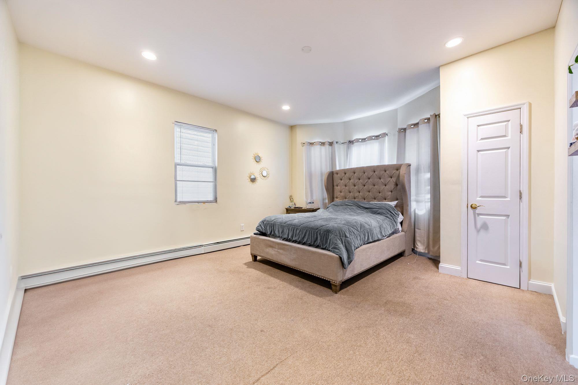 1050 E 232nd Street, Bronx, NY 10466