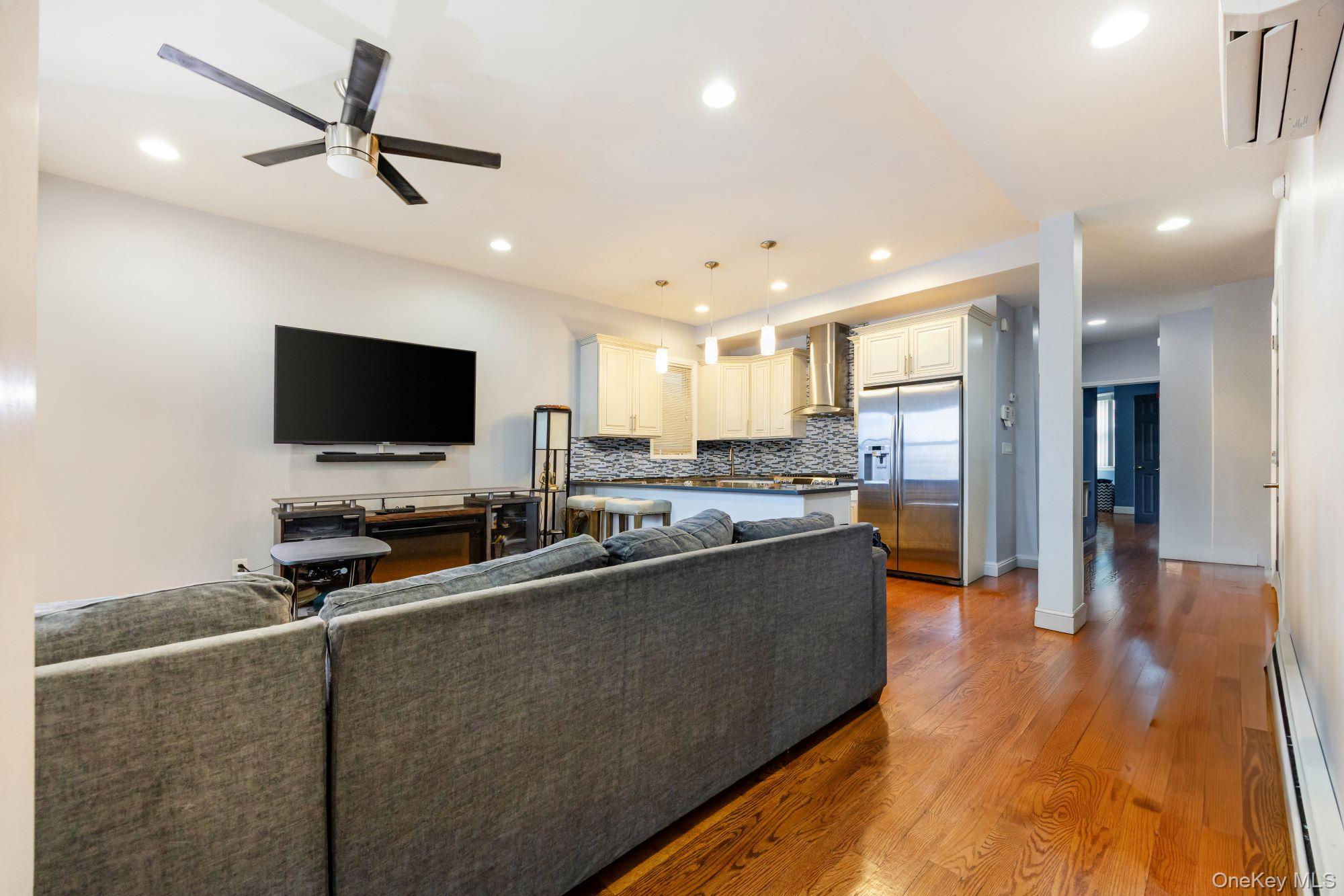 1050 E 232nd Street, Bronx, NY 10466