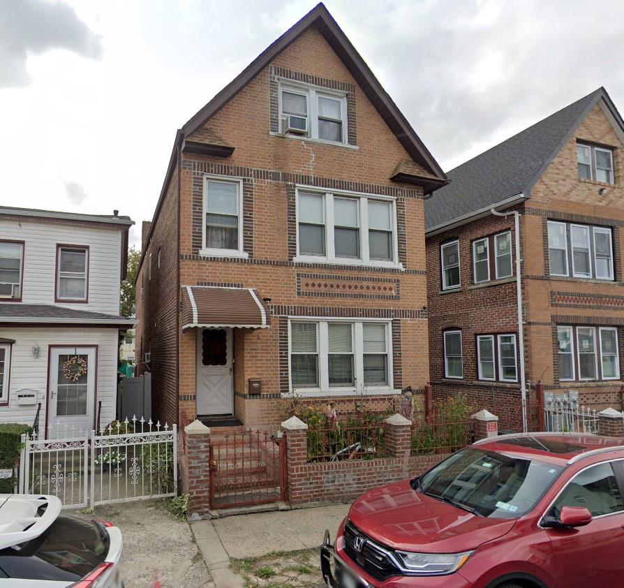 139-24 88th Avenue # Ground floor, Jamaica, NY 11435