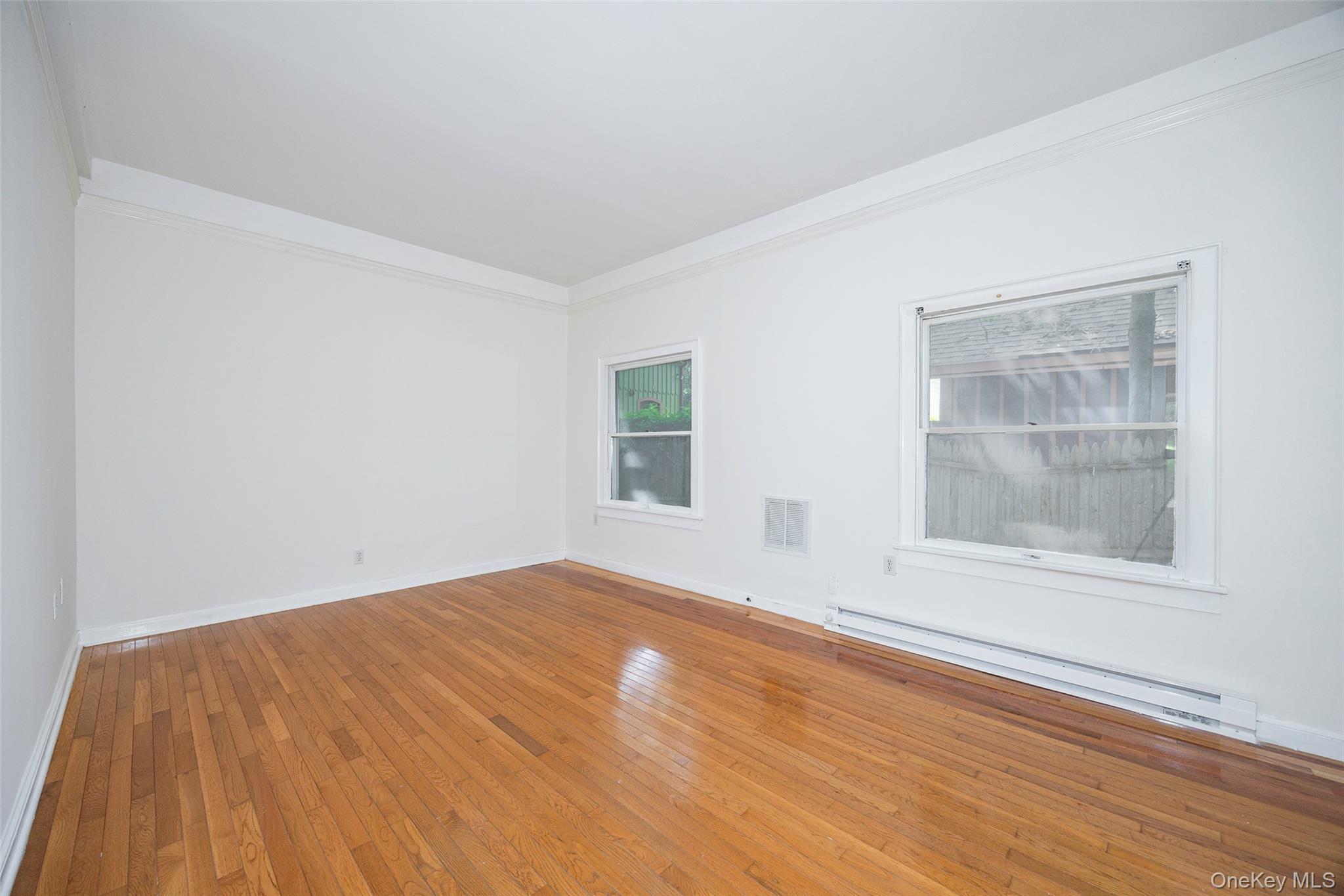 83-85 Old Post Road, Staatsburg, NY 12580