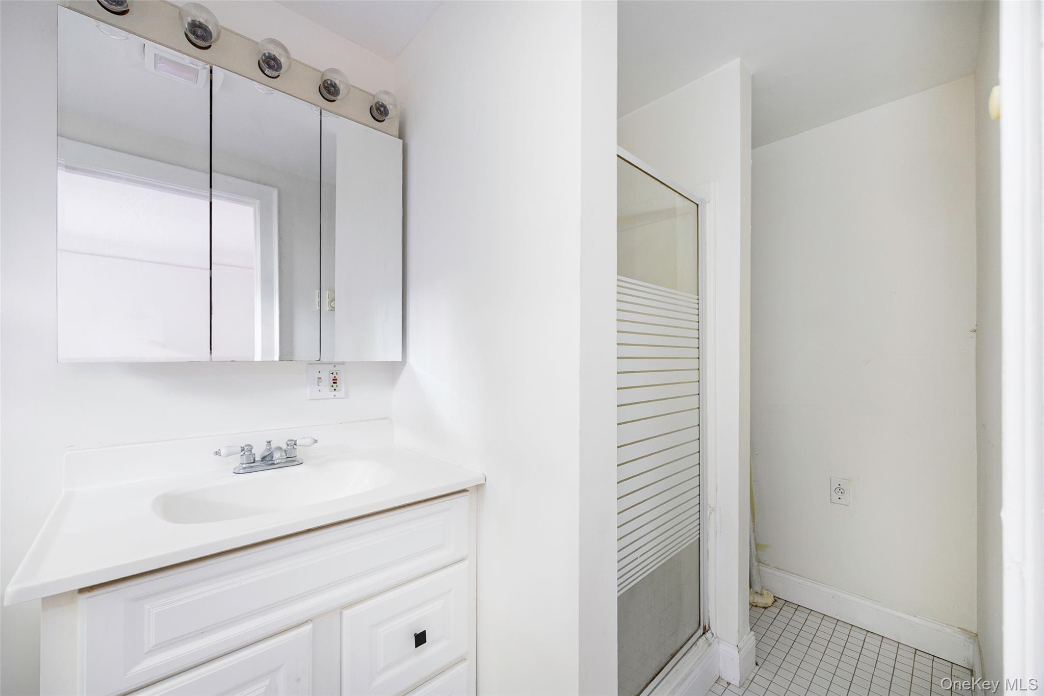 83-85 Old Post Road, Staatsburg, NY 12580