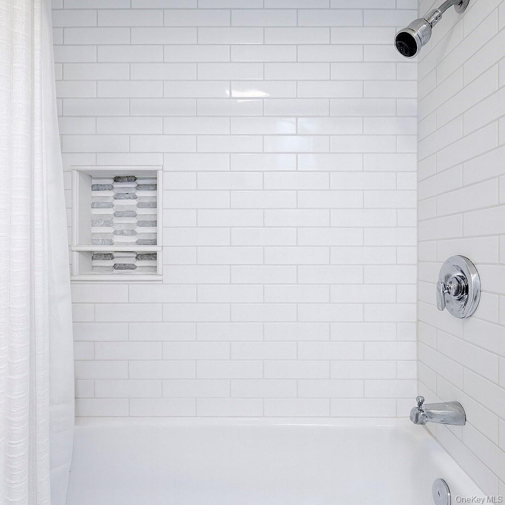 21 The Rise, Warwick, NY 10990