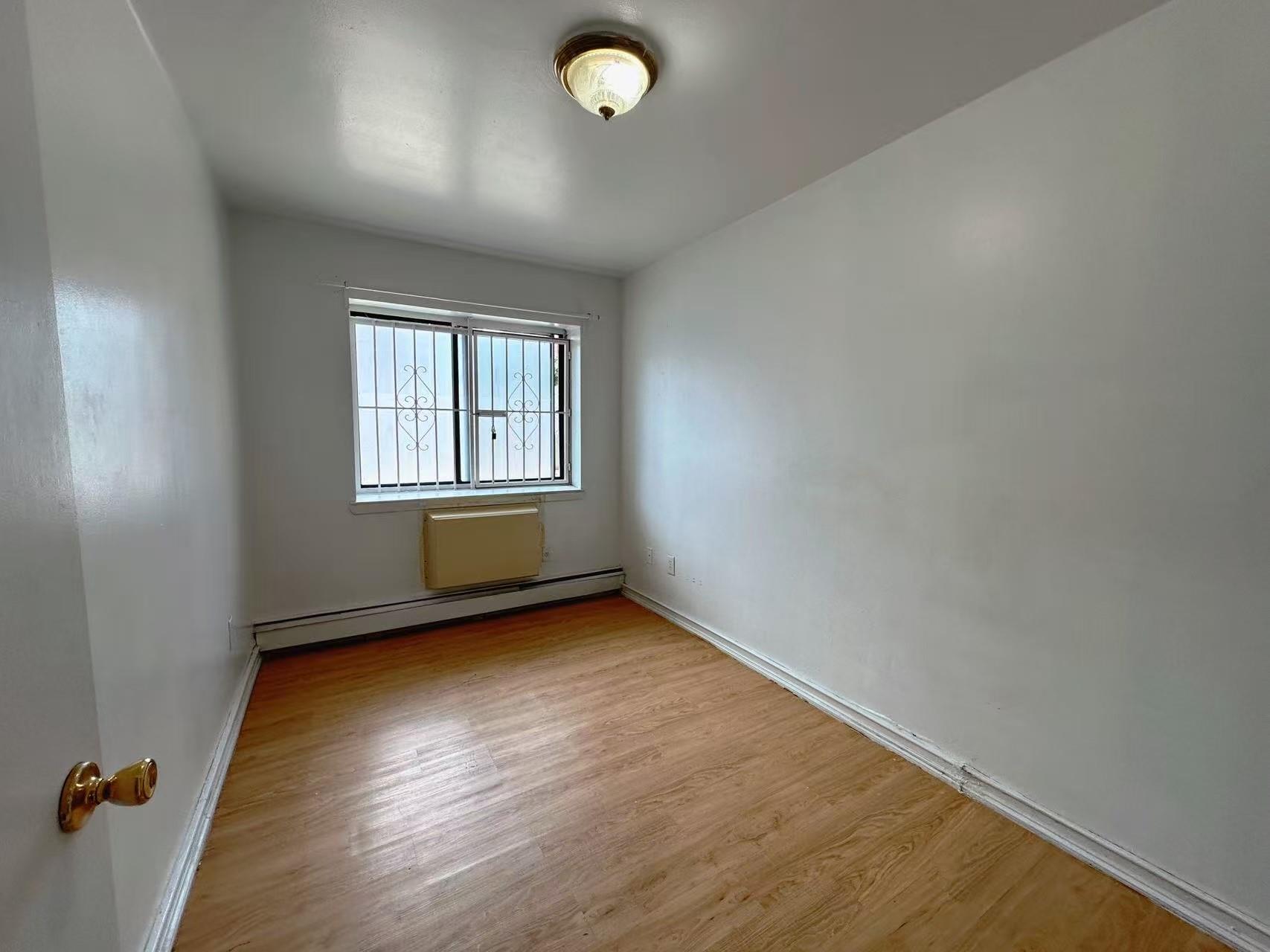 4304 158th Street # L4, Flushing, NY 11358