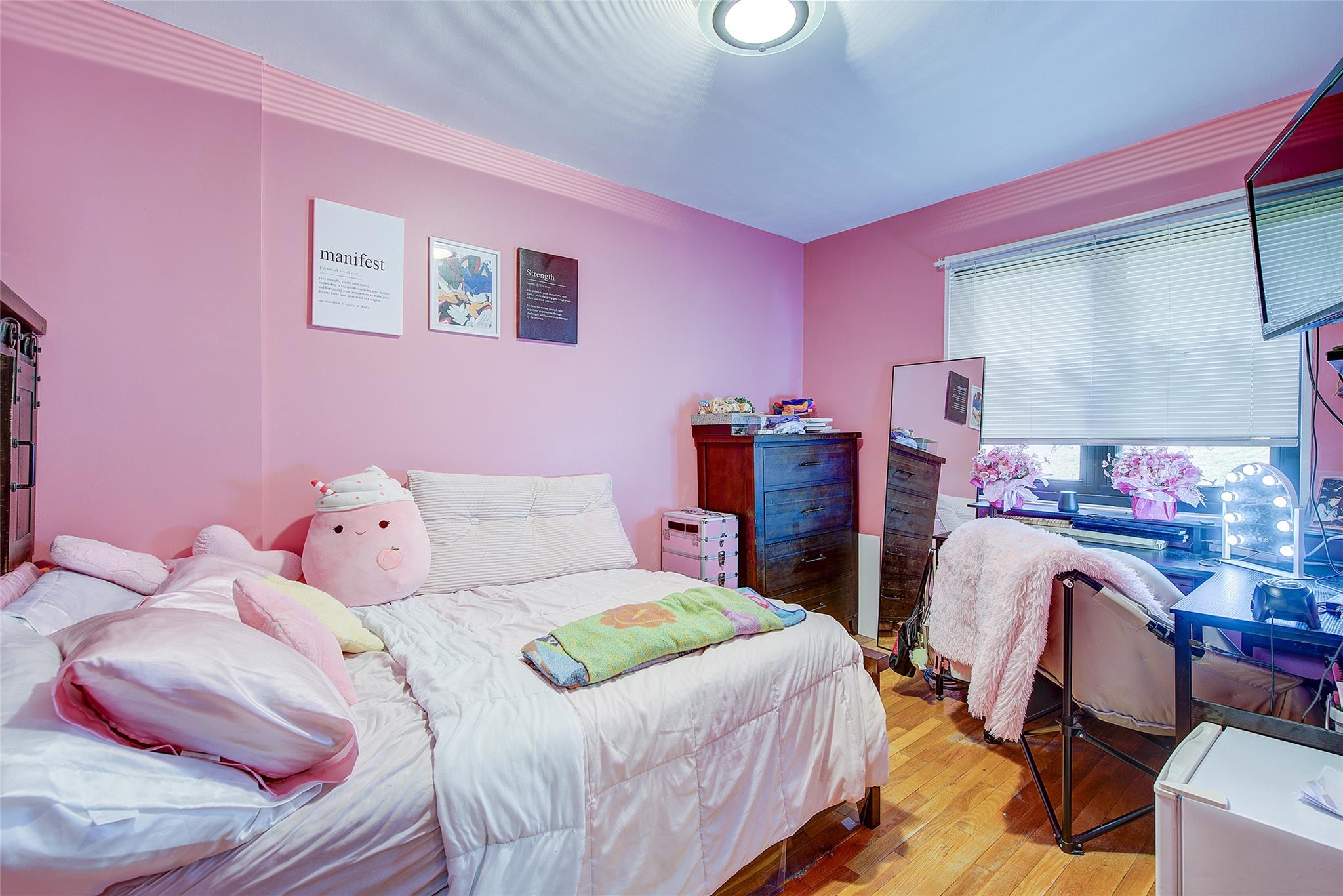 57-55 244 Street # #7F (1st Floor), Douglaston, NY 11362