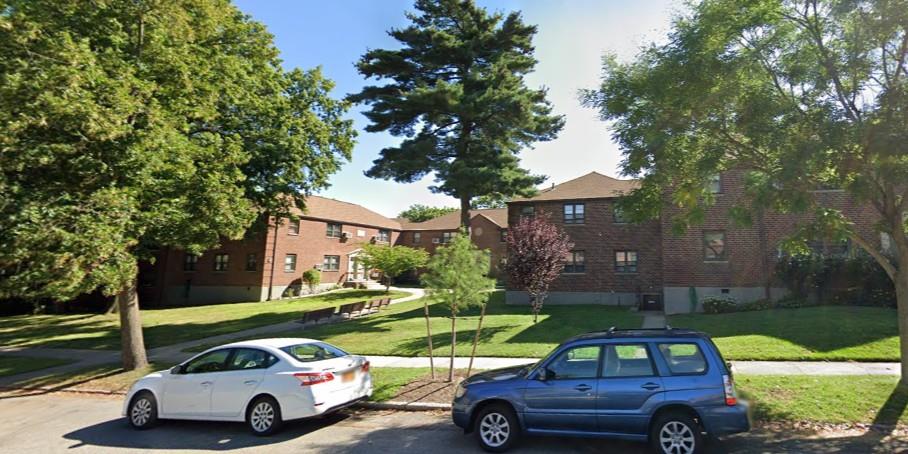 57-55 244 Street # #7F (1st Floor), Douglaston, NY 11362