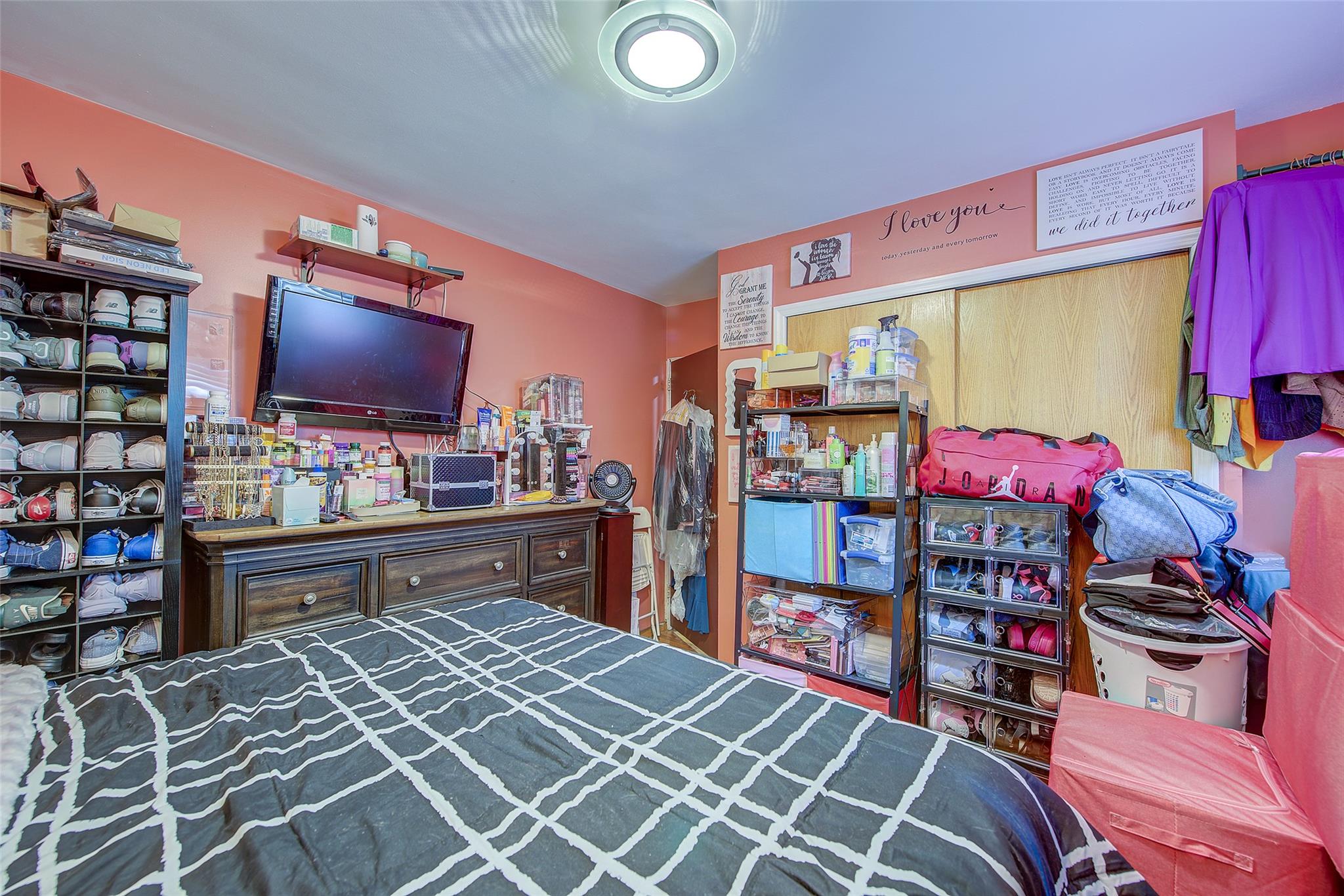 57-55 244 Street # #7F (1st Floor), Douglaston, NY 11362