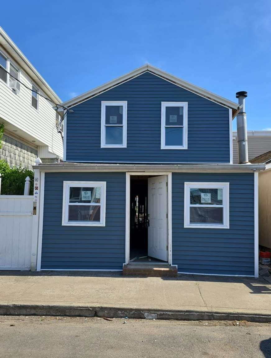 22 E 9th Road, Broad Channel, NY 11693