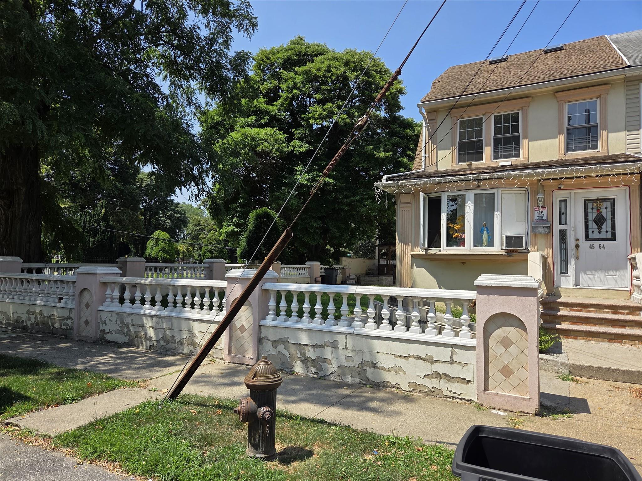 45-64 170 St, Flushing, NY 11358