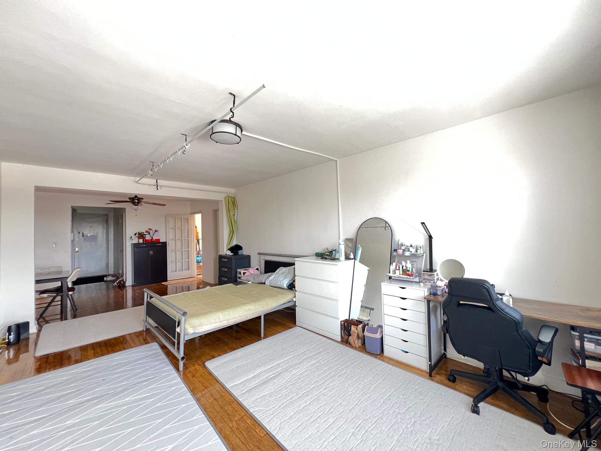 147-37 38th Ave # C66, Flushing, NY 11354