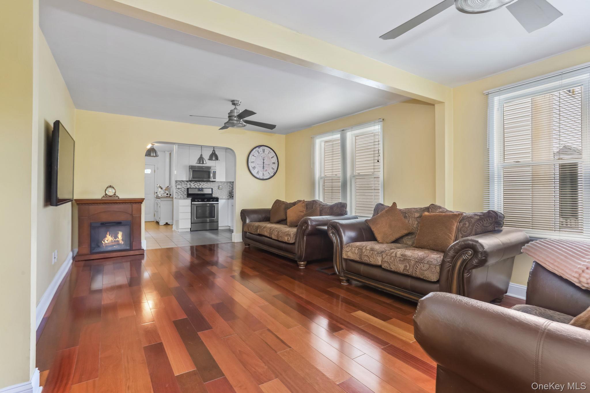 210 Buttrick Avenue, Bronx, NY 10465