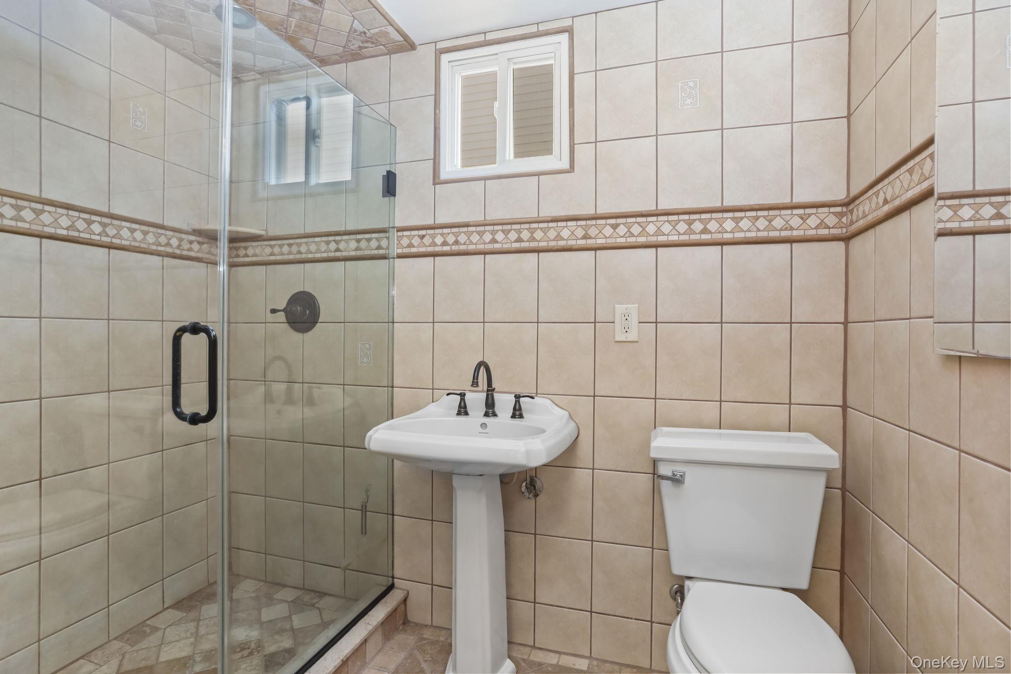 210 Buttrick Avenue, Bronx, NY 10465