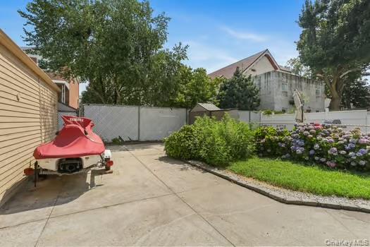 210 Buttrick Avenue, Bronx, NY 10465