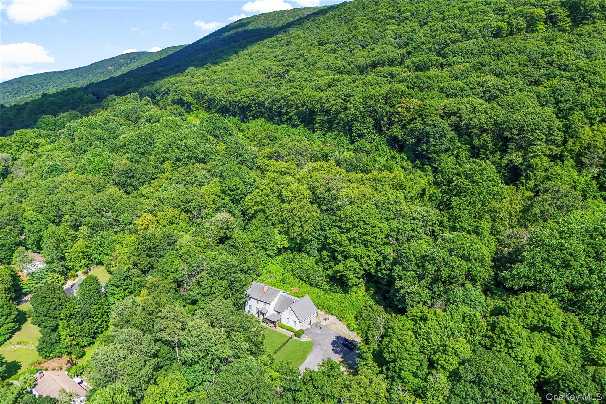 75 Mountain Lane, Beacon, NY 12508