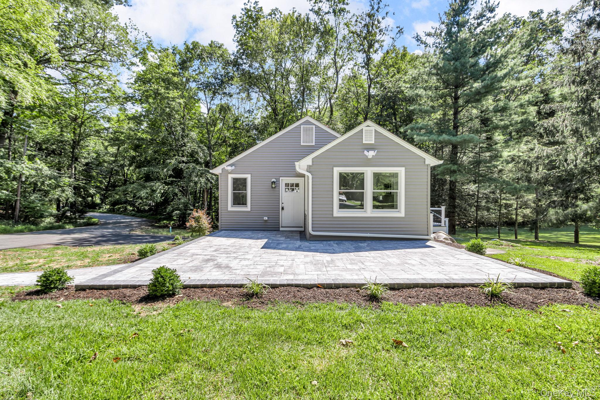 1527 Sylvan Road, Mohegan Lake, NY 10547