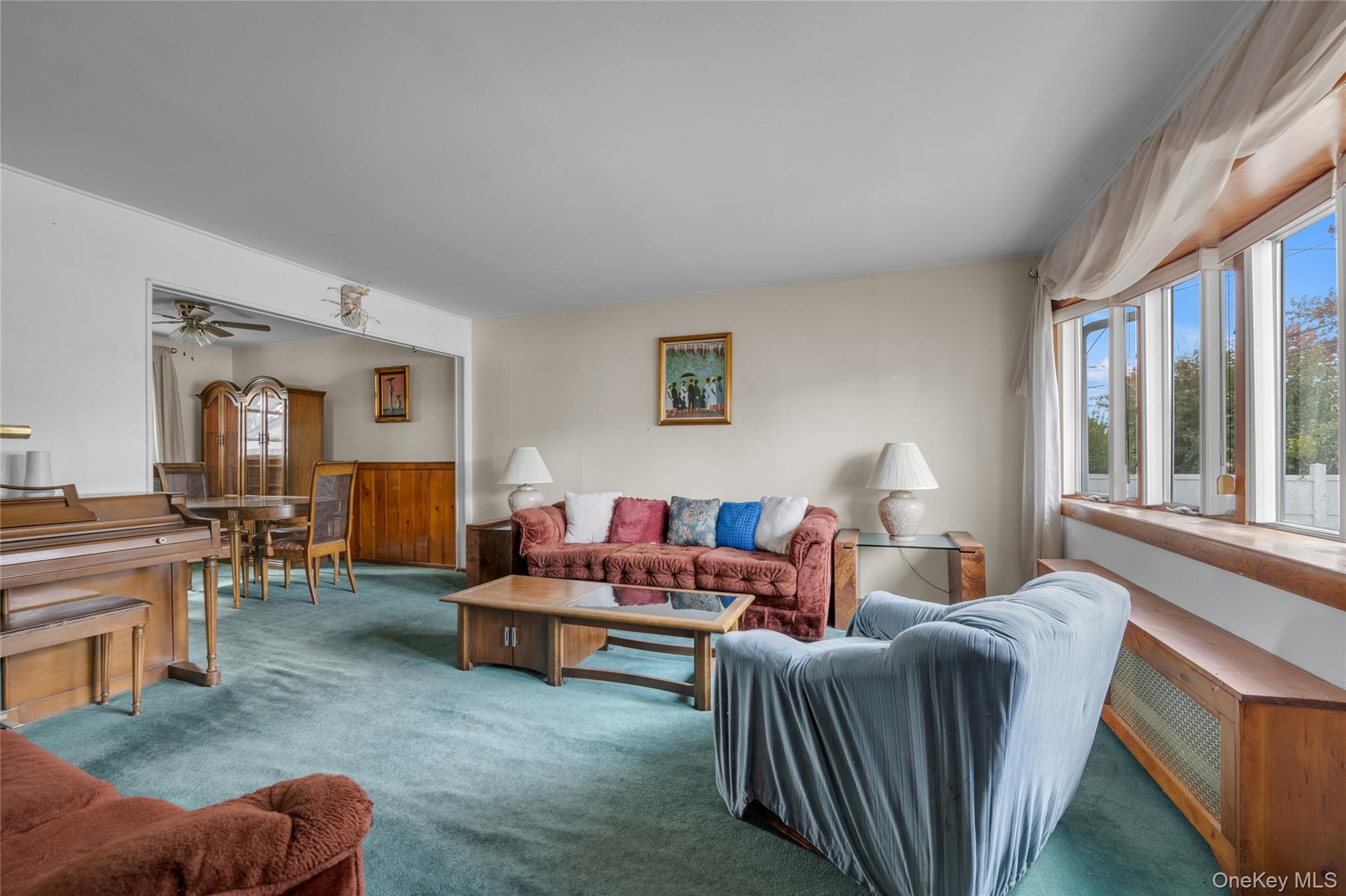 34 Heath Place, Hempstead, NY 11550