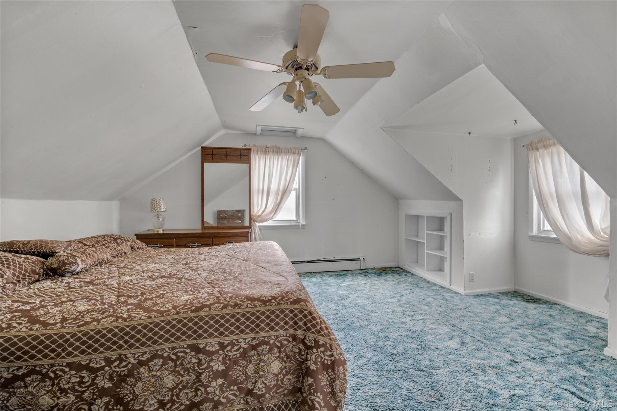 34 Heath Place, Hempstead, NY 11550