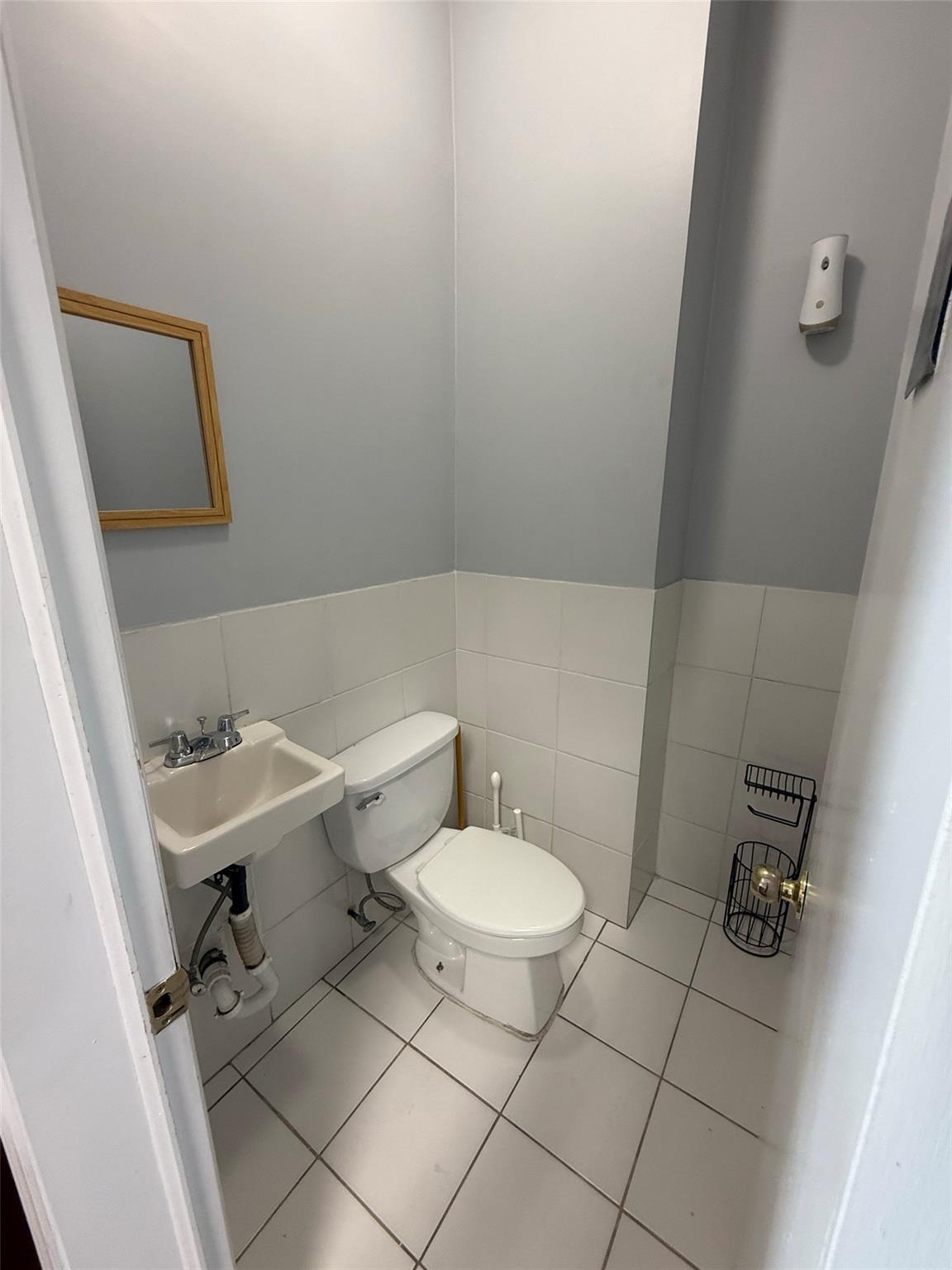 92-06 Jamaica Avenue # 3FL, Woodhaven, NY 11421