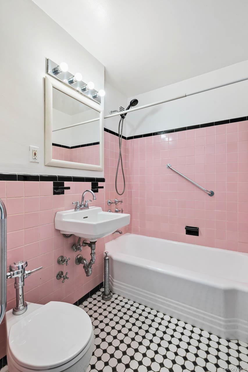 3135 Johnson Avenue # 5G, Bronx, NY 10463