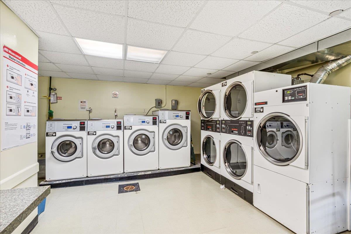 211-10 18th Avenue # 2J, Bayside, NY 11360