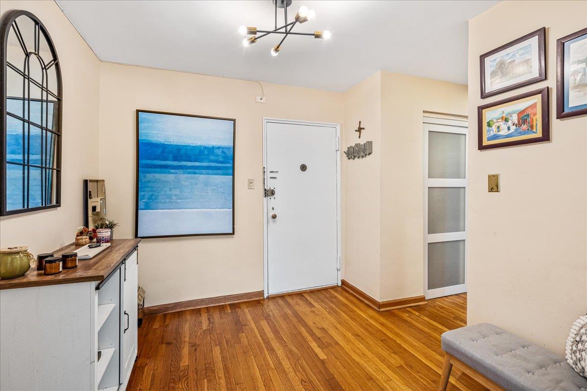 211-10 18th Avenue # 2J, Bayside, NY 11360