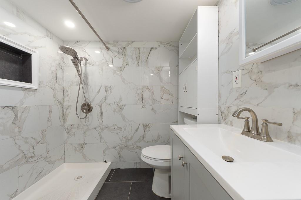 11221 148th Street, Jamaica, NY 11435