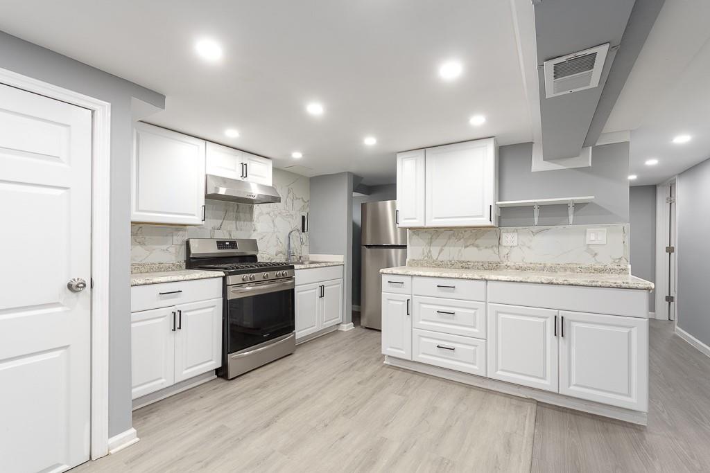 11221 148th Street, Jamaica, NY 11435