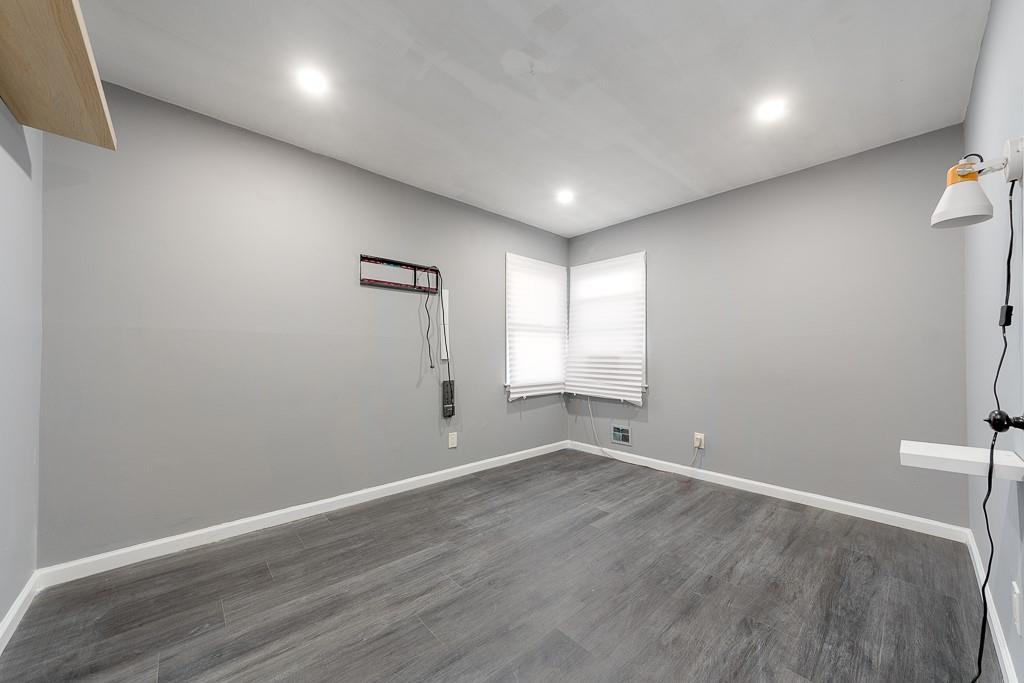 11221 148th Street, Jamaica, NY 11435