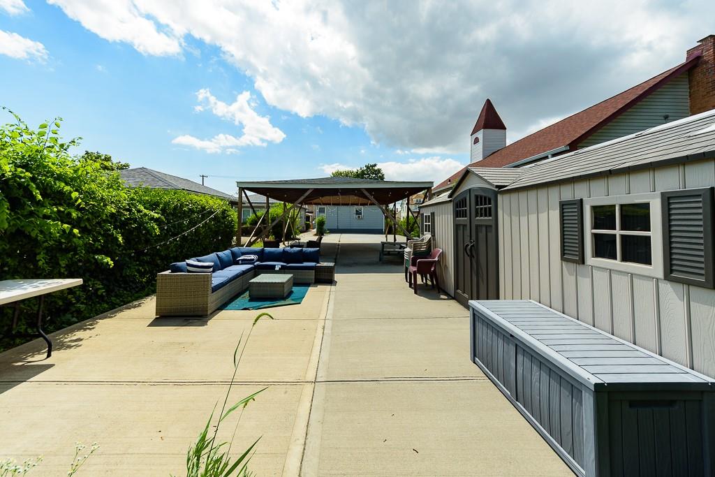 11221 148th Street, Jamaica, NY 11435