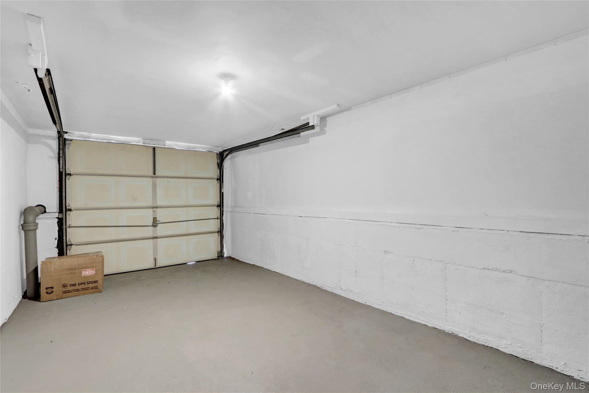 3621 Regent Lane, Wantagh, NY 11793